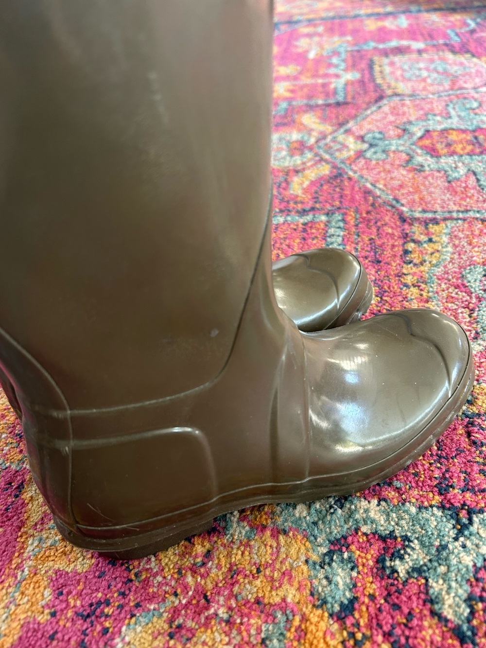 Hunter | Women’s Olive Green Gloss Original Tall Rubber Rain Boots Size 6 - Picture 10 of 14